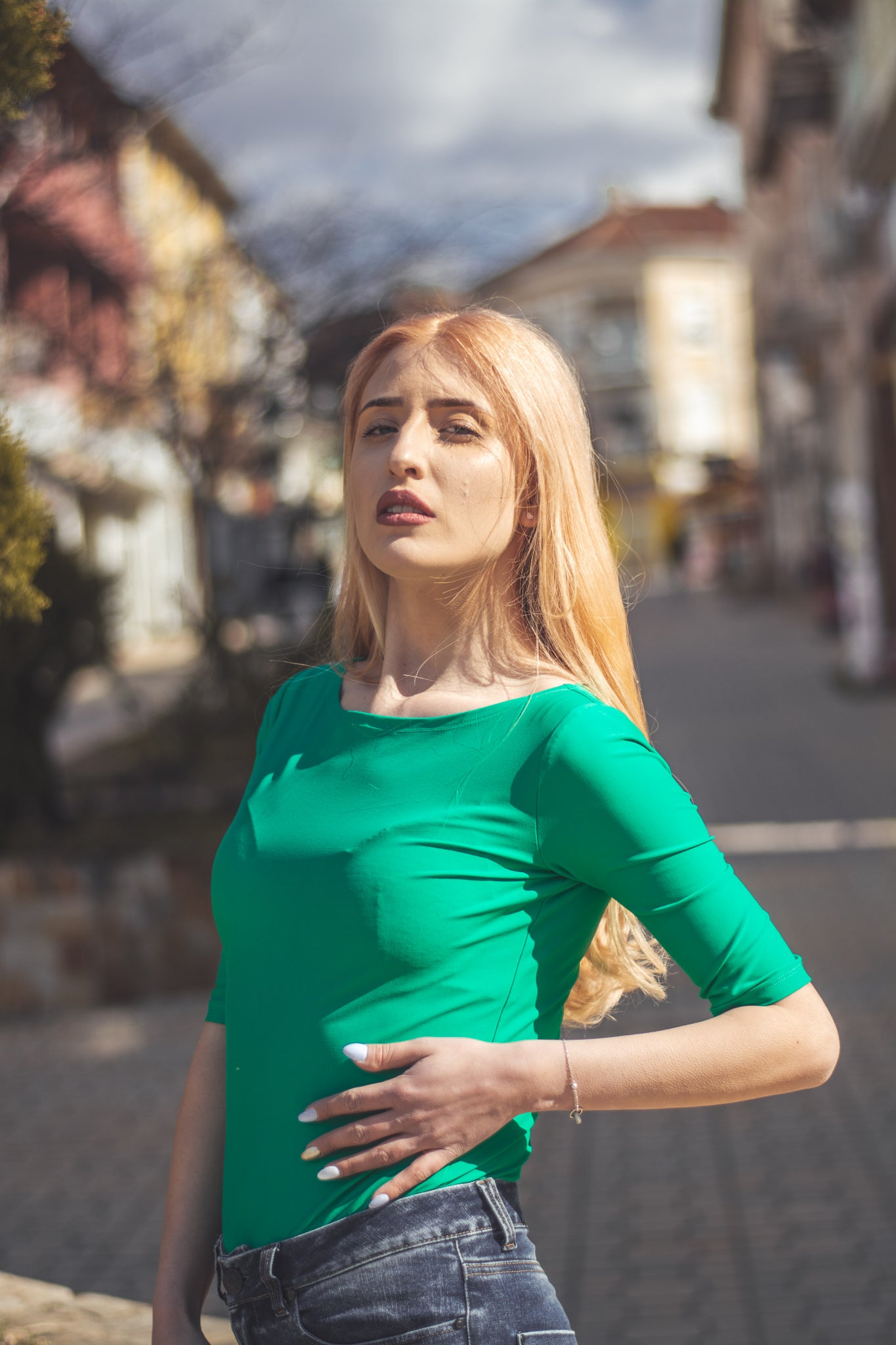 Women green boat neck t-shirt 3/4 sleeves