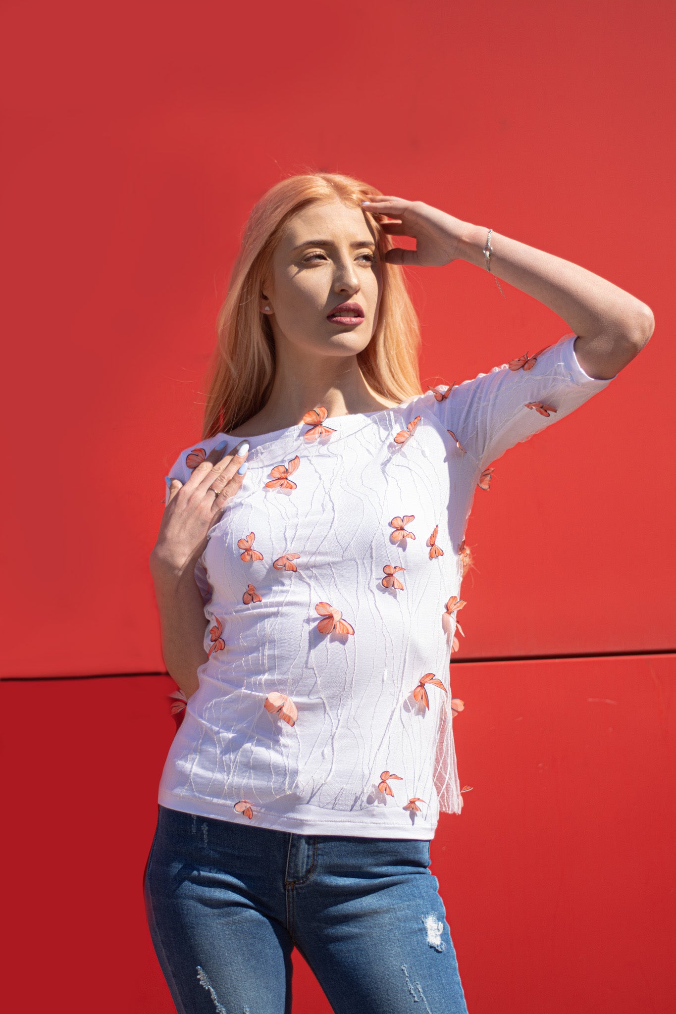 Women white boat neck t-shirt with 3D butterflies 3/4 sleeves