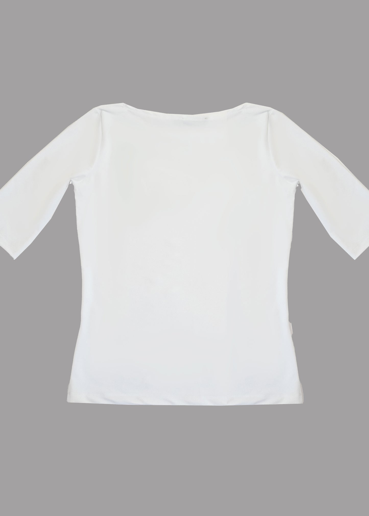 Women white boat neck t-shirt 3/4 sleeves
