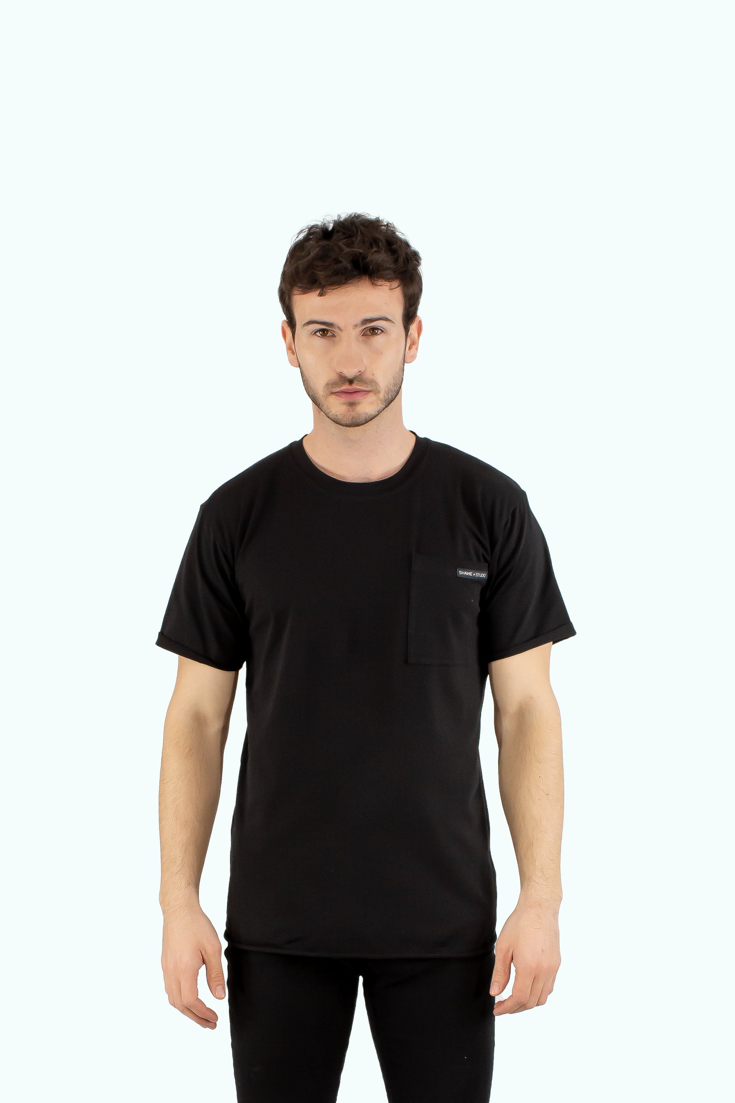 Men black cotton t-shirt with short sleeve and front pocket