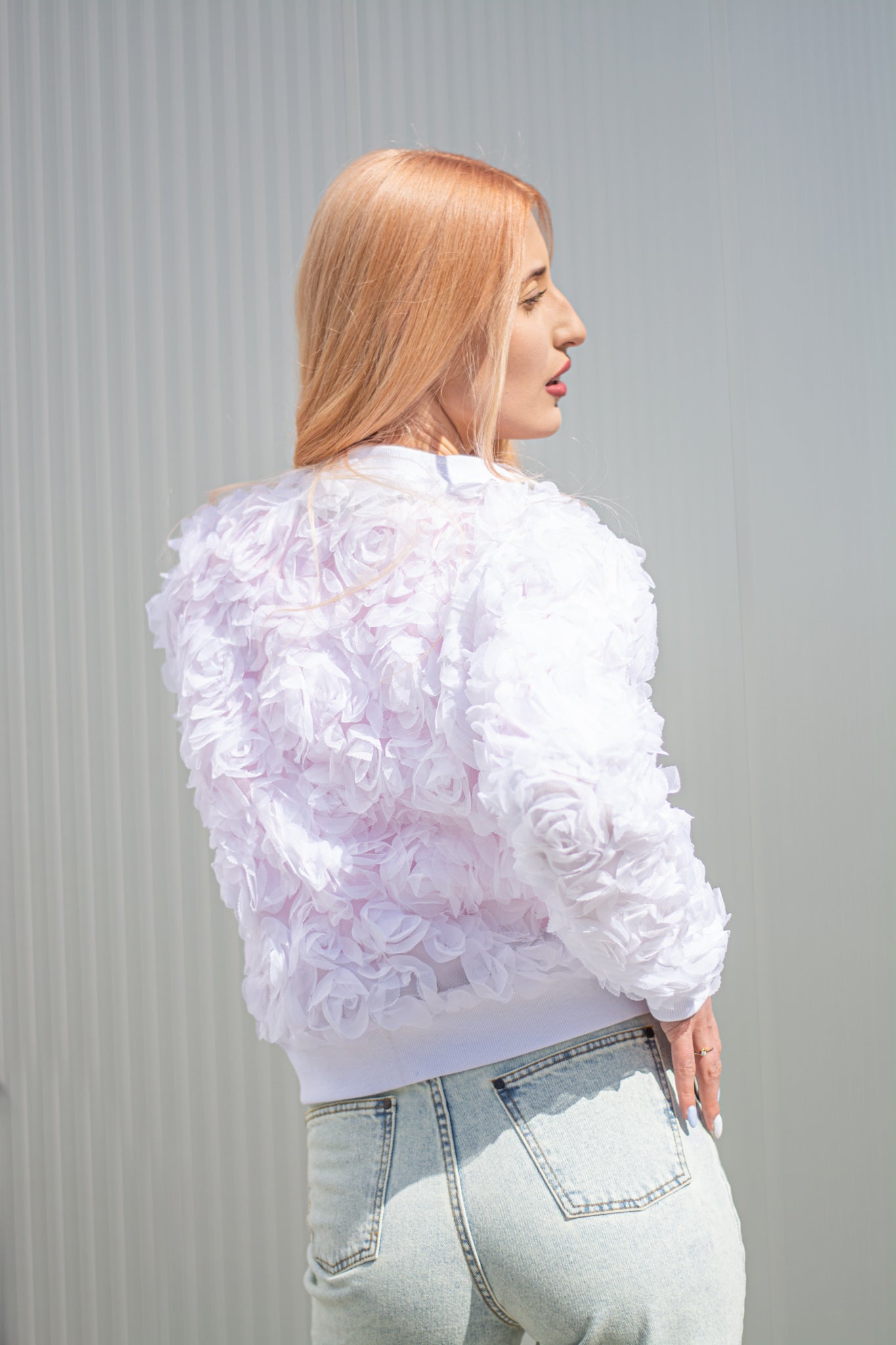 Women white bomber jacket 3D flowers