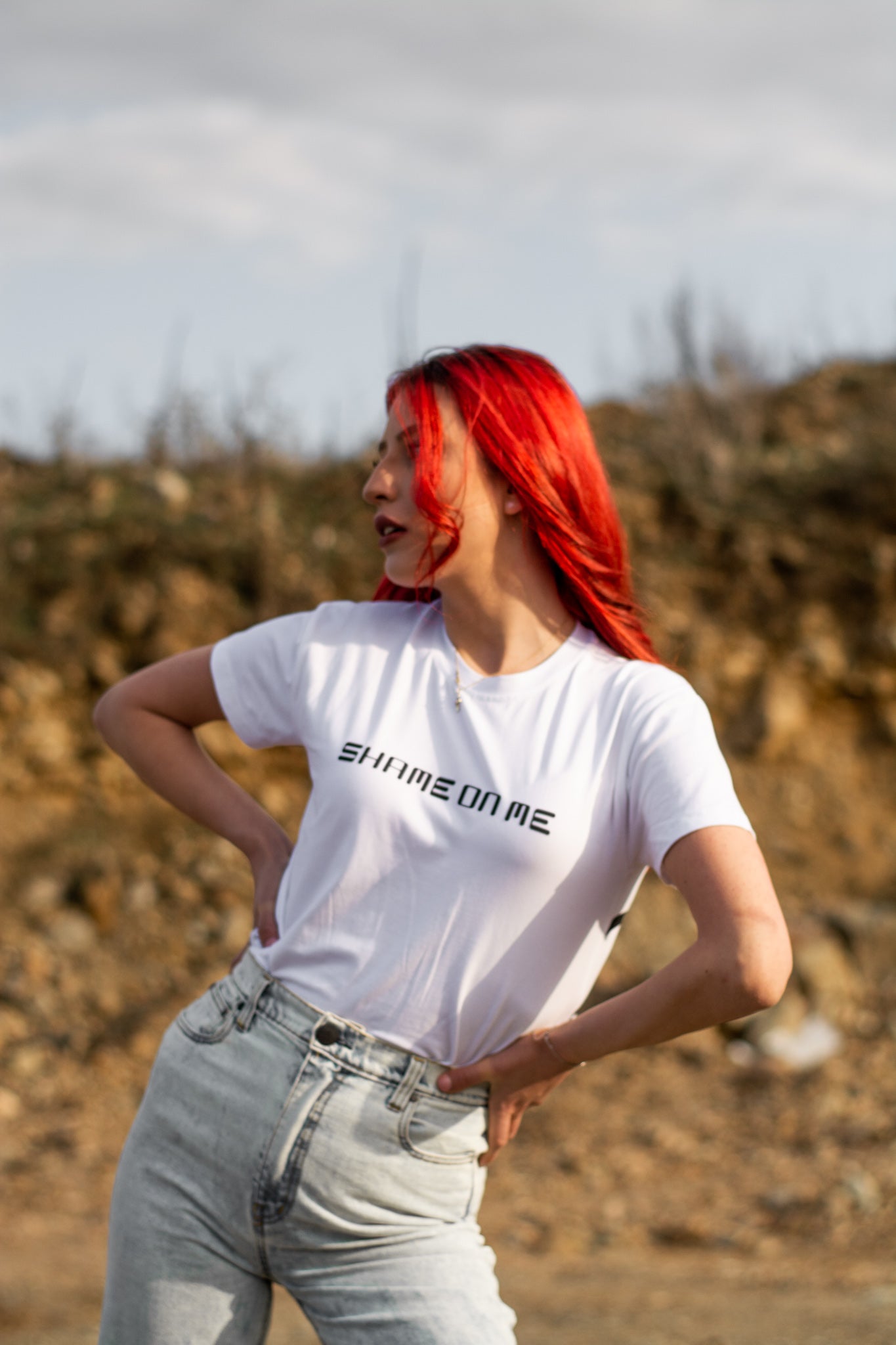 Women white cotton t-shirt with SHAME ON ME print