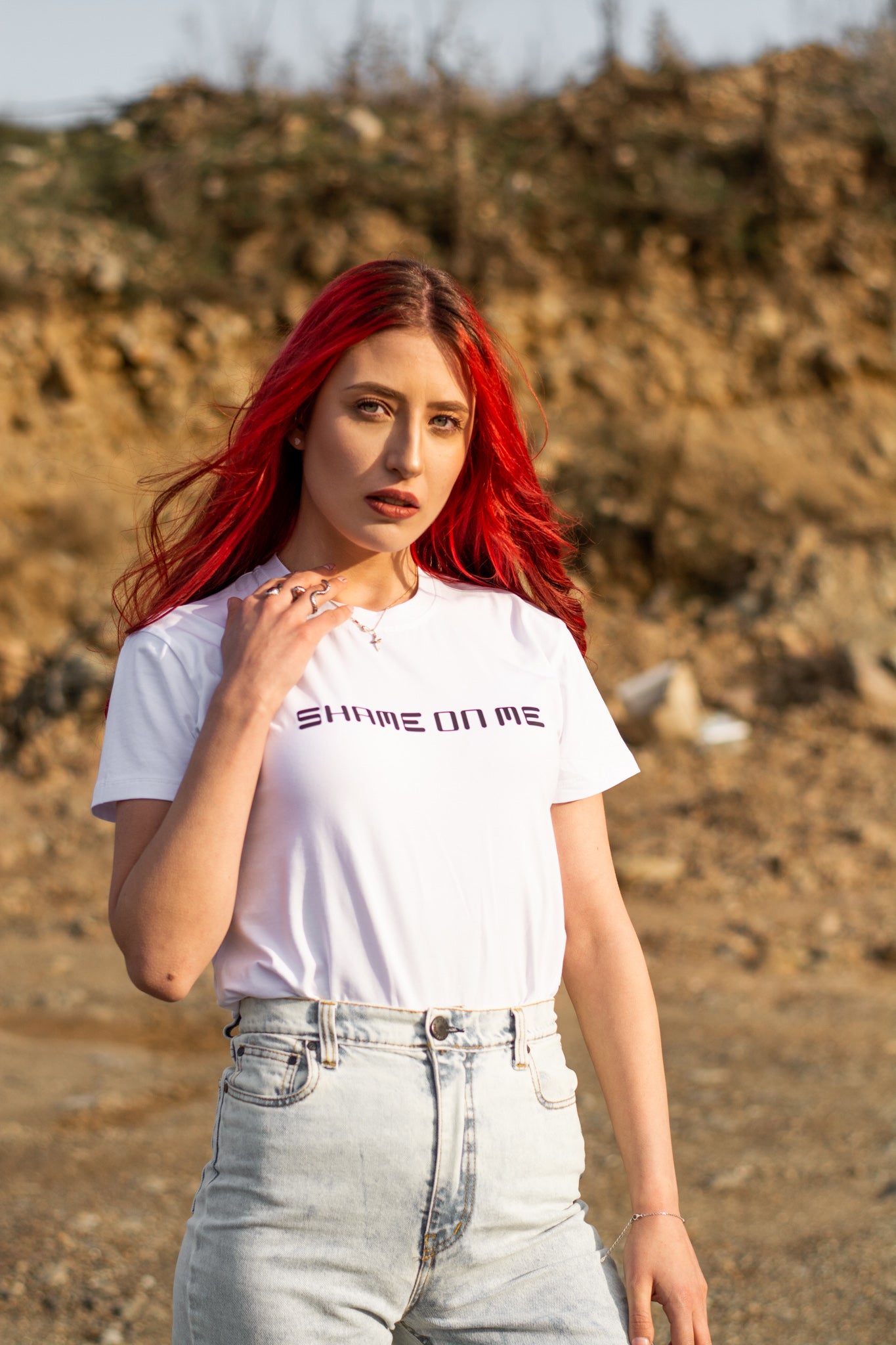 Women white cotton t-shirt with SHAME ON ME print