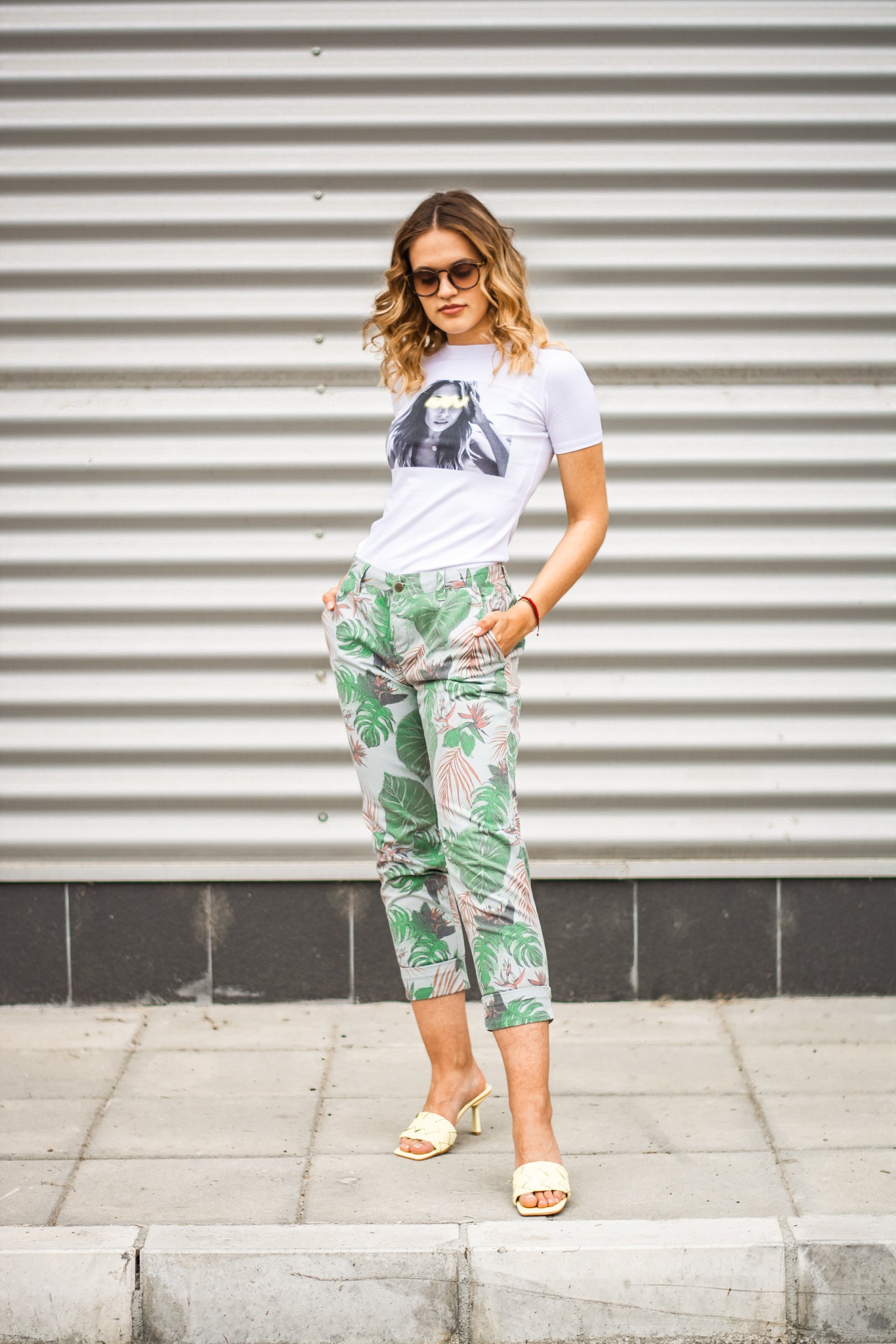 Women trousers 'tropical leaves'