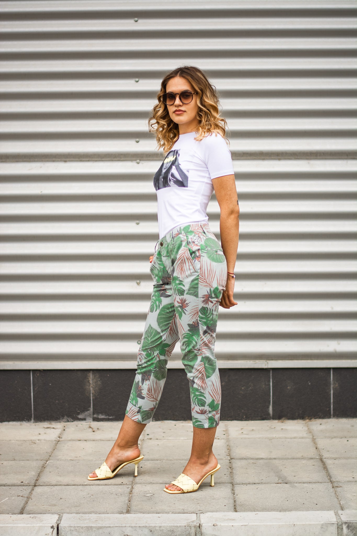 Women trousers 'tropical leaves'