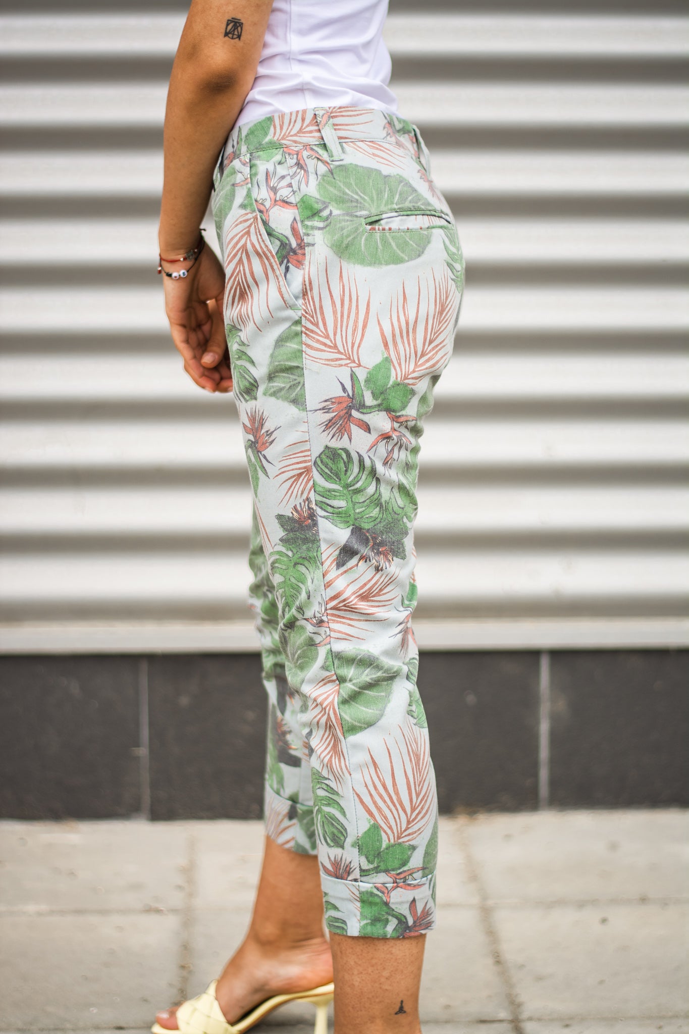 Women trousers 'tropical leaves'