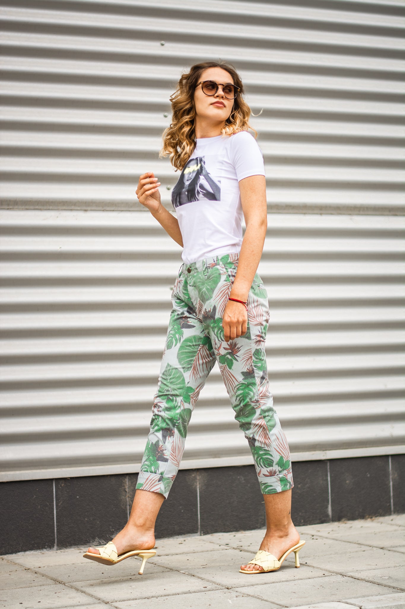 Women trousers 'tropical leaves'