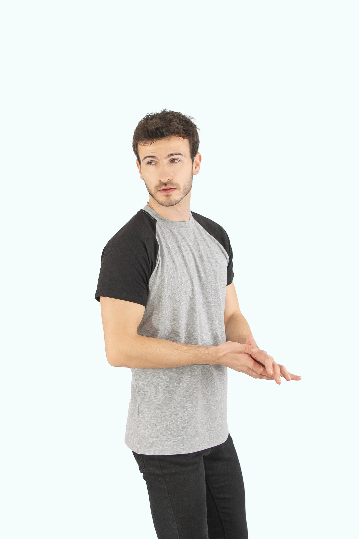 Men grey cotton t-shirt black short sleeve type raglan