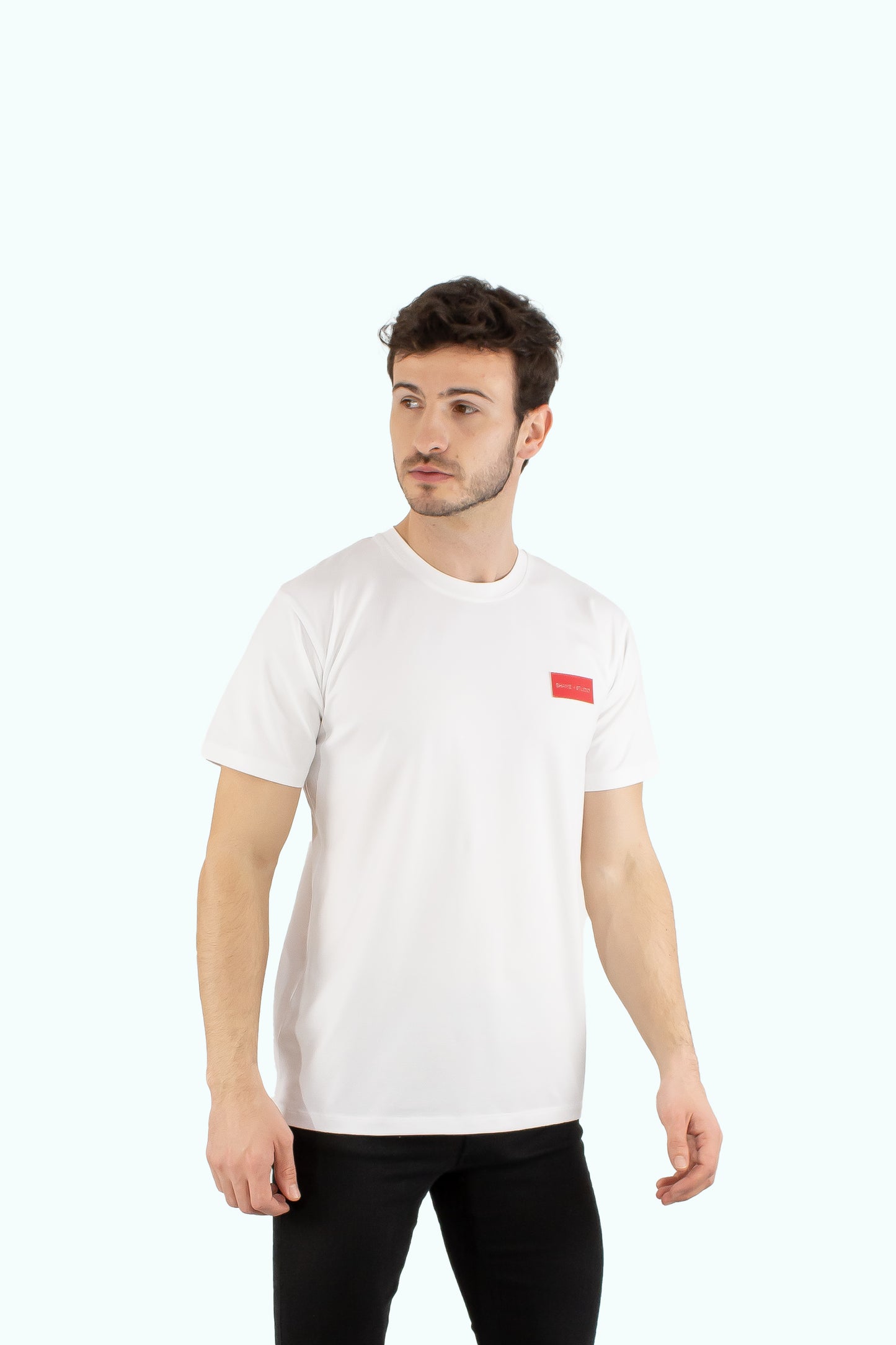 Men white cotton t-shirt with red logo badge