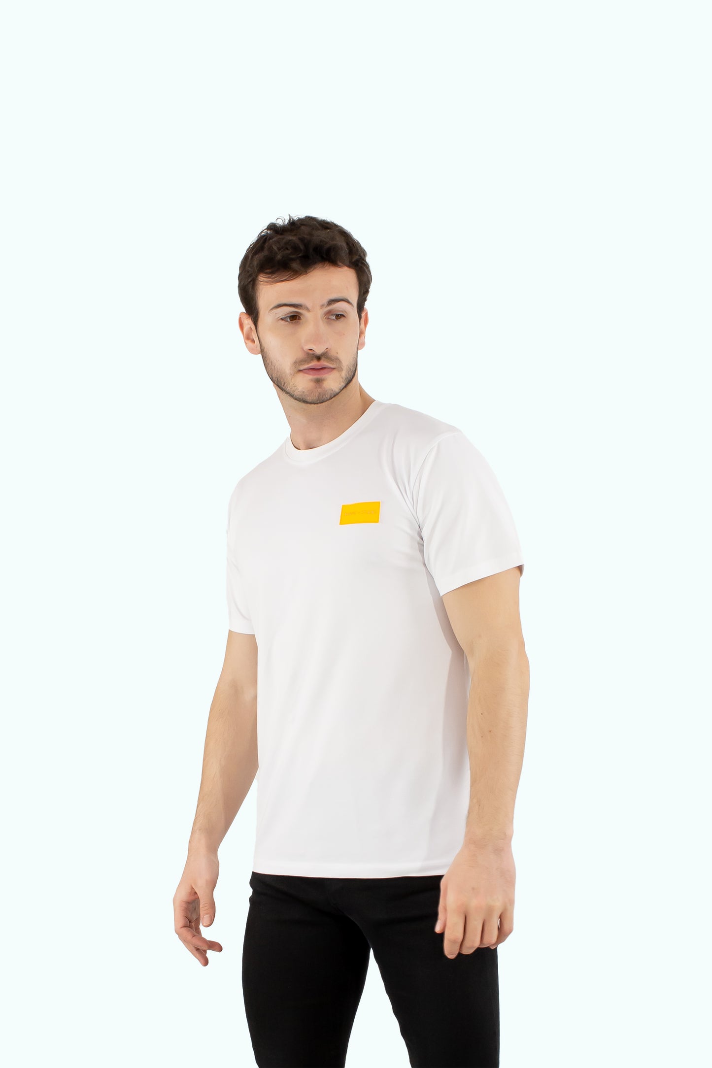 Men white cotton t-shirt with orange logo badge