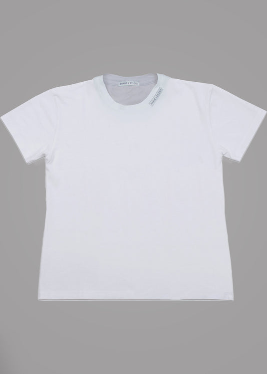 Men white cotton t-shirt with short sleeve and neck label