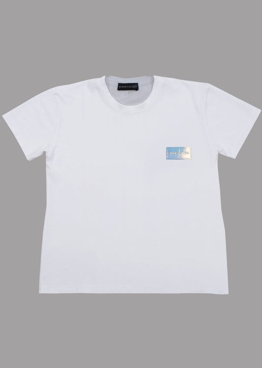 T-shirt homme en coton blanc avec badge logo chromé