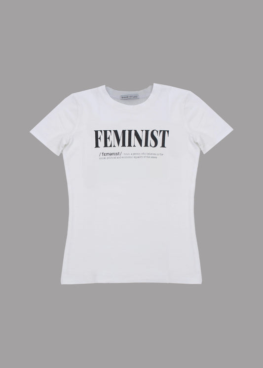 Women t-shirt 'Feminist.'