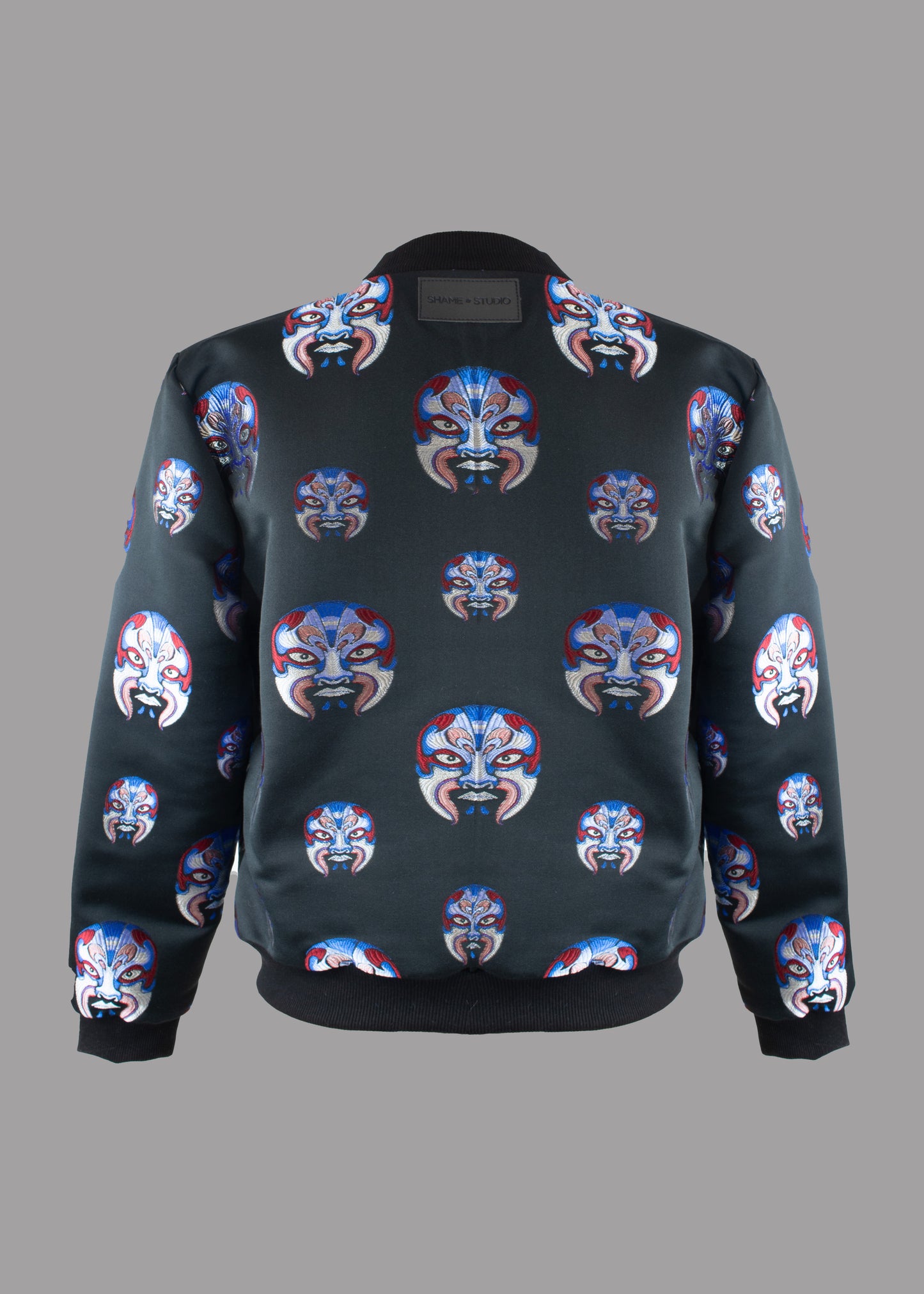 Men black bomber jacket with skulls