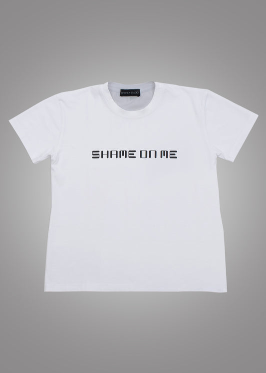 Women white cotton t-shirt with SHAME ON ME print