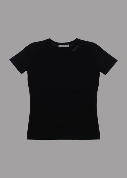 Women black slim fit t-shirt with neck label