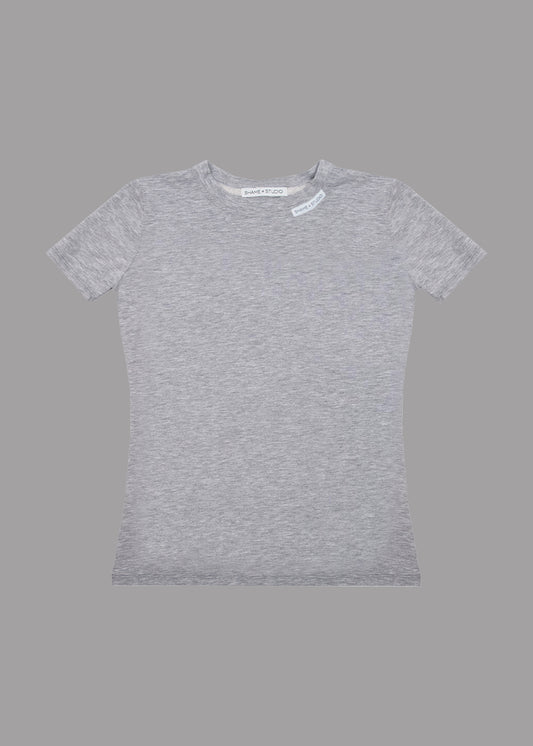 Women gray slim fit t-shirt with neck label