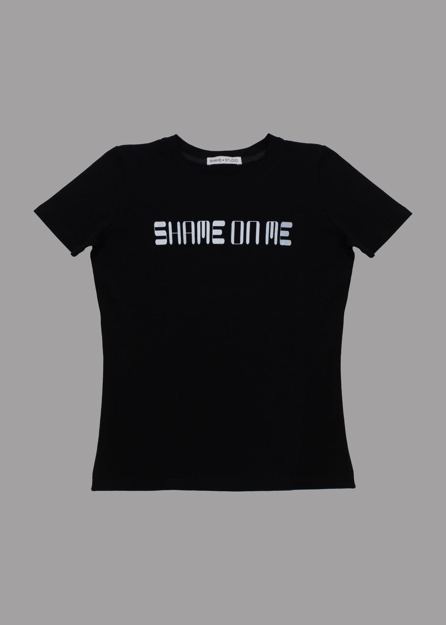 Women t-shirt 'shame.on.me'