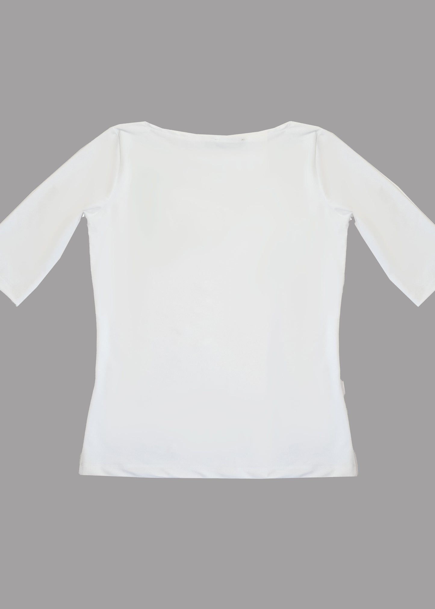 Women white boat neck t-shirt 3/4 sleeves